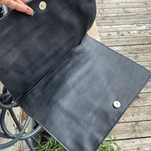 Snake Print Medium Envelope Clutch Bag - Picture 2 of 5